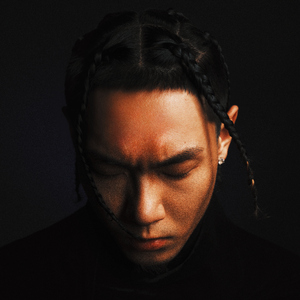 国自产拍在线天天更新2019
